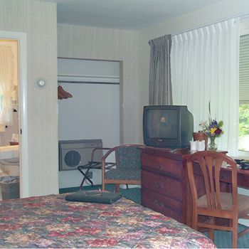 Hill-Brook Motel Bedford Exterior photo